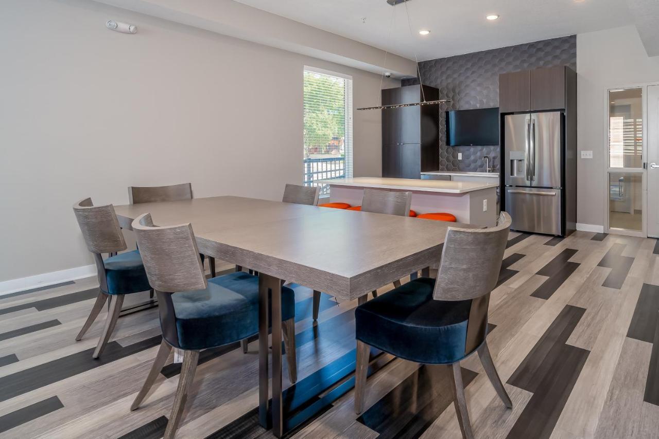 Kasa Downtown Des Moines Aparthotel ภายนอก รูปภาพ